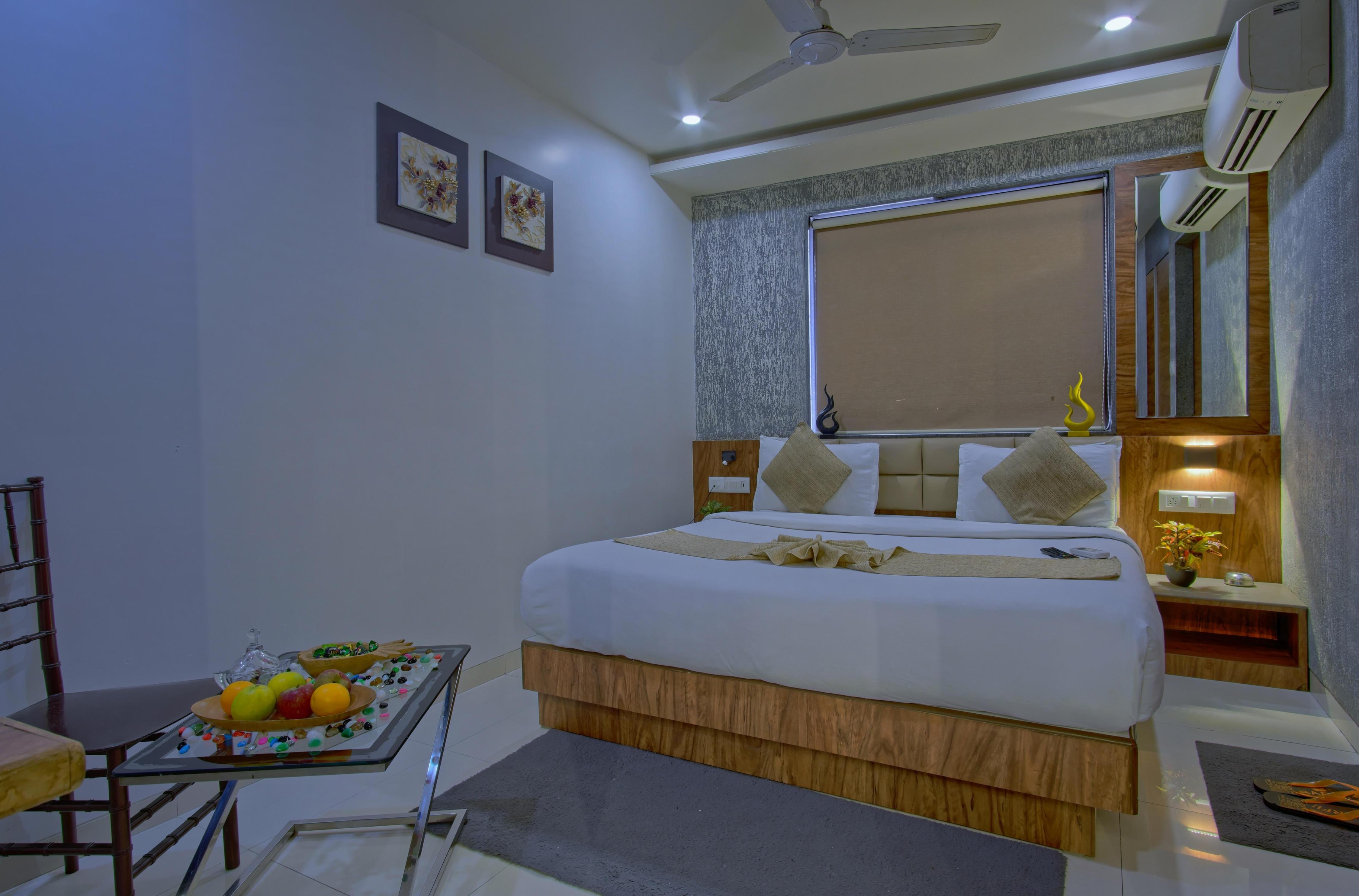 Hotel Limra Room Type - Deluxe Room