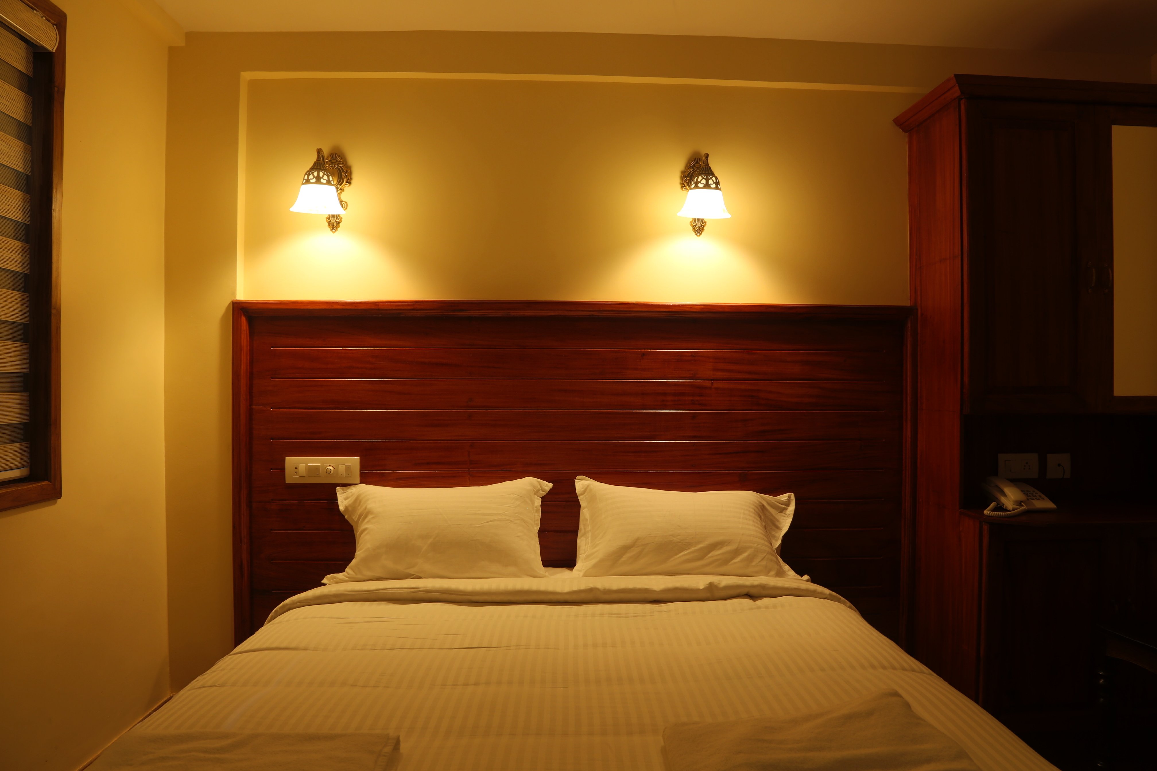 Roses Inn Room Type - Deluxe