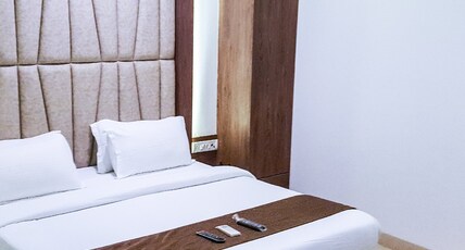 Jai Malhar Residency LLP Room Type - DELUXE