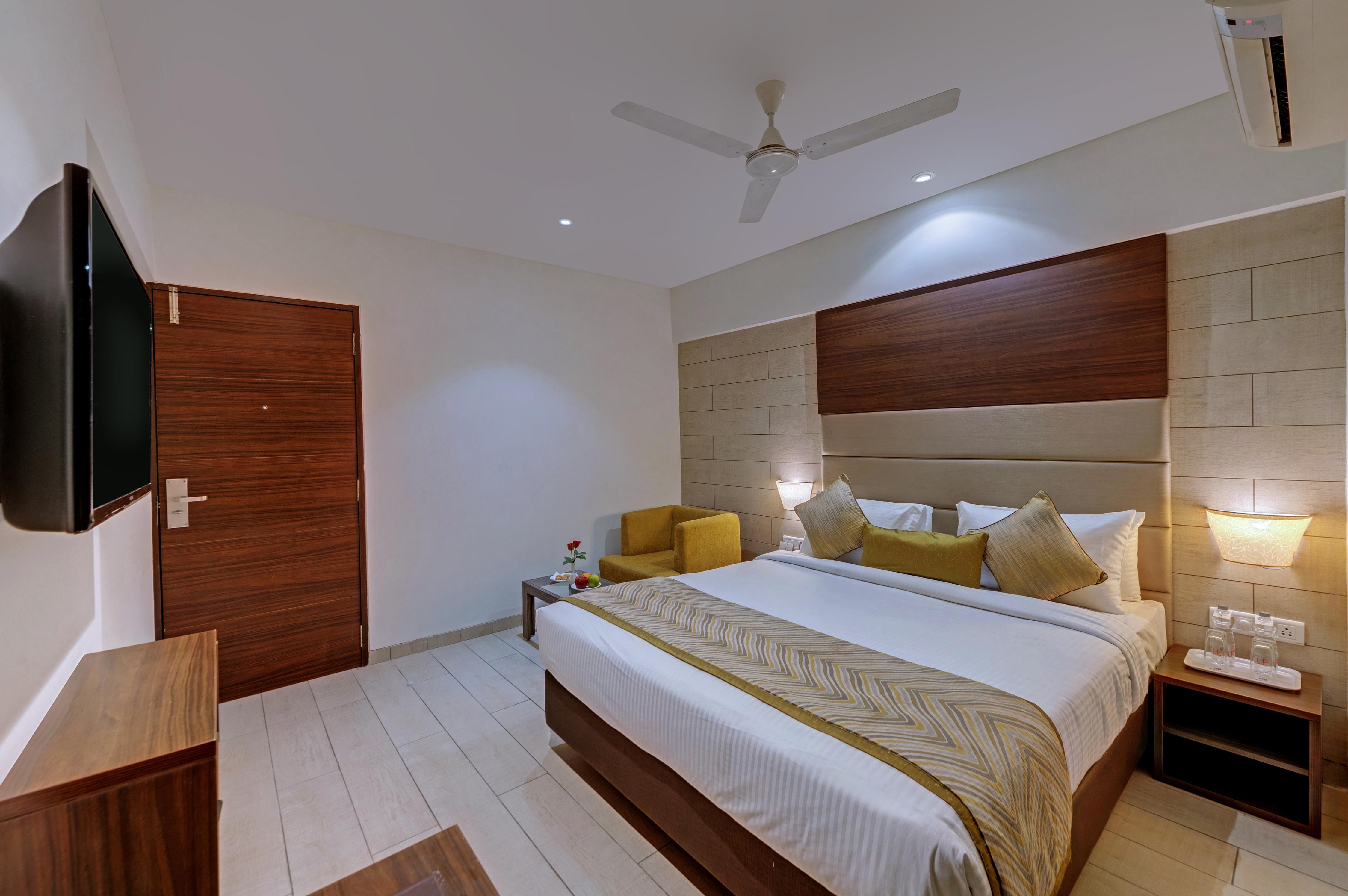 Click Hotel Vadodara (Near Railway Station) Room Type - Premium Room