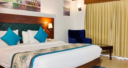 Bamboo Saa Resort & Spa Room Type - Regal Deluxe (with Private Balcony)