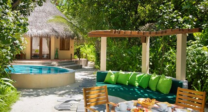 Coco Palm Dhuni Kolhu Room Type - Deluxe Pool Villa