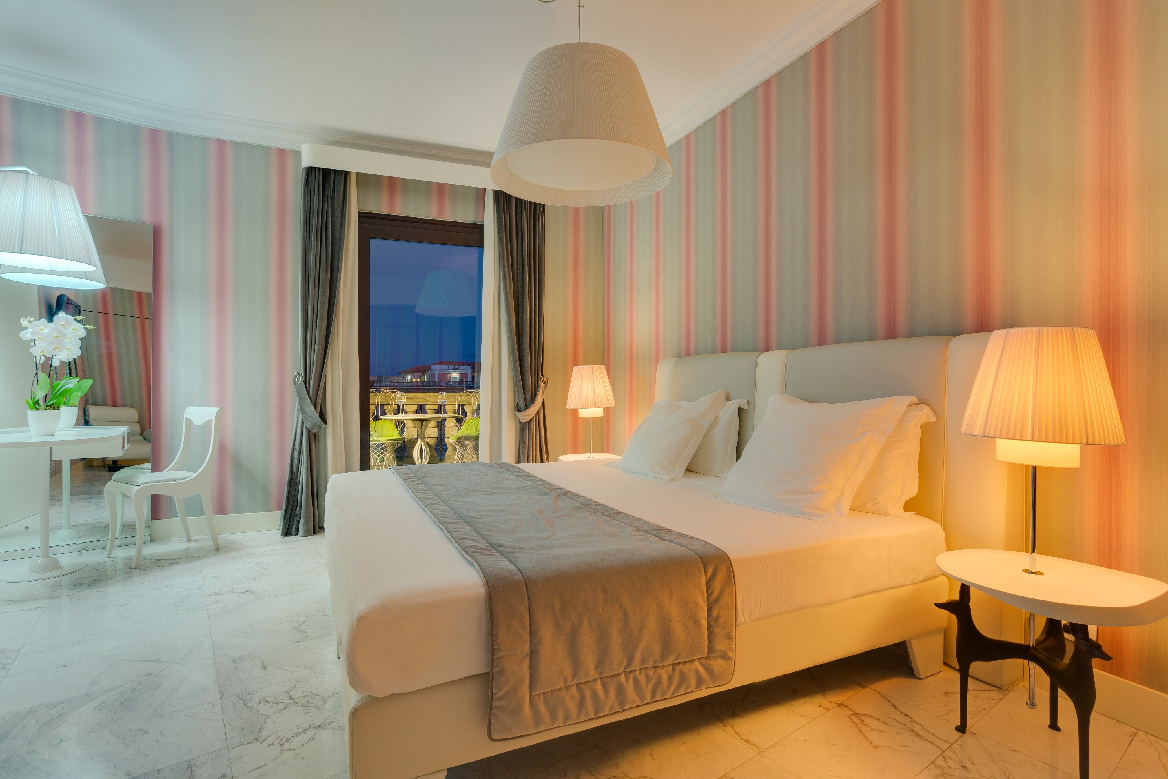 Grand Hotel Palace Rome - A Millennium Hotel - Tap to explore photos