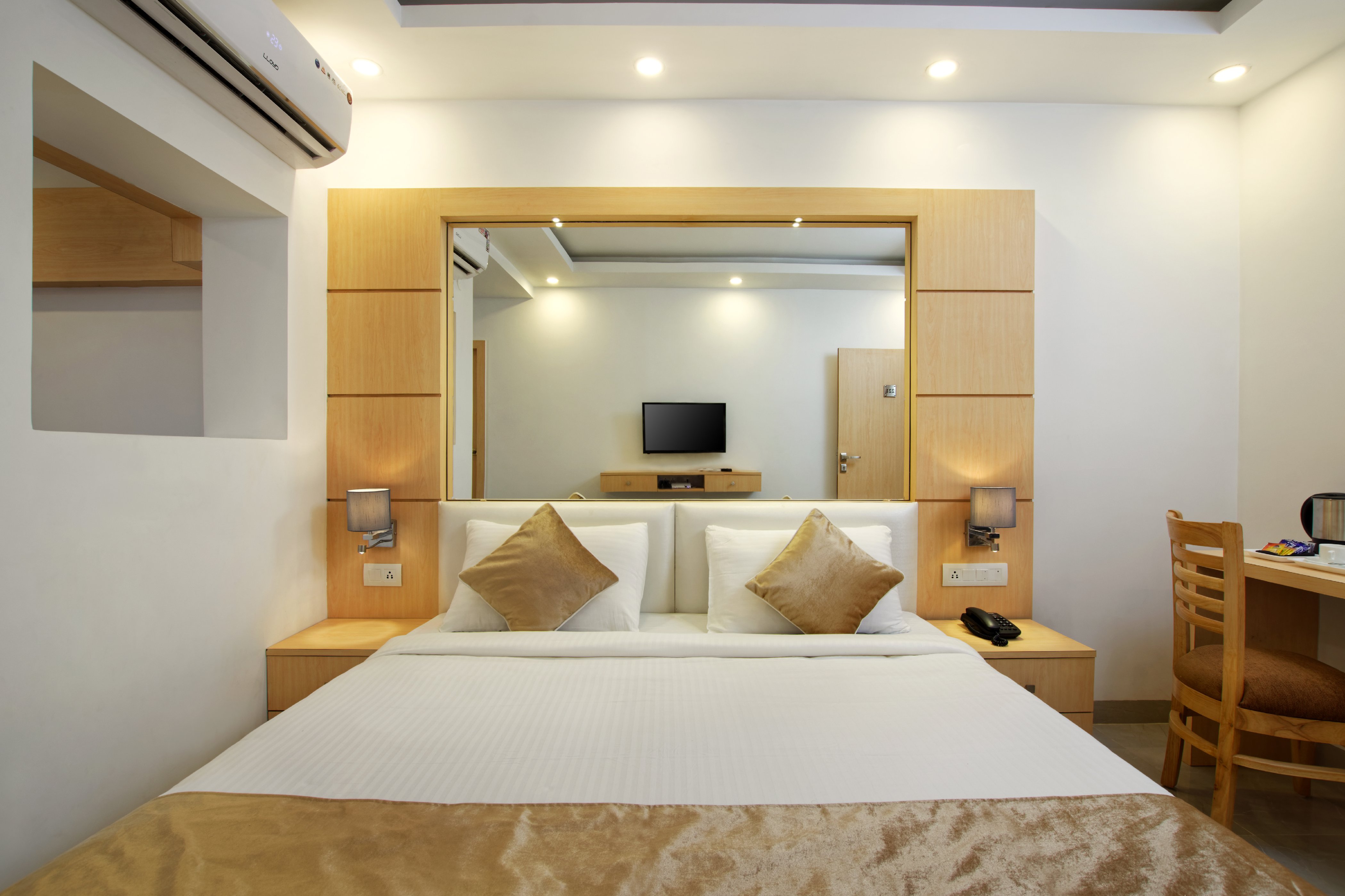 De Lagom Comforts Room Type - superior king room