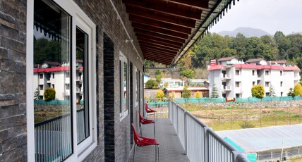 Damyanti Hotel And Resort Room Type - Super Deluxe Room