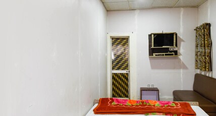 Hotel Dhingra Residency Room Type - Non Ac Room