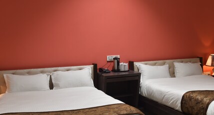 Jaipur Hotel New- A Heritage Hotel Room Type - Suite Room