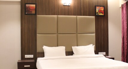 The Byke Business - Signature | (Pan India Pure Veg Hotel Chain) Room Type - Super Deluxe Suite Room The Byke Business - Signature | (Pan India Pure Veg Hotel Chain) Room Type - Super Deluxe Suite Room