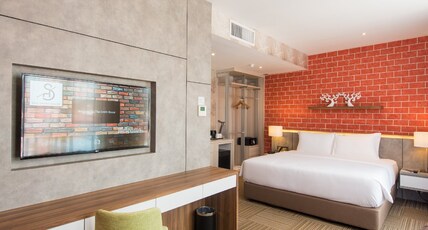 The Smith House Room Type - Junior Smith Suite