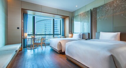 Conrad Guangzhou Room Type - TWO QUEEN PREMIER ROOM CV