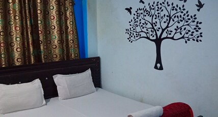 BlueStays Hostel Room Type - Deluxe Double Room with Balcony