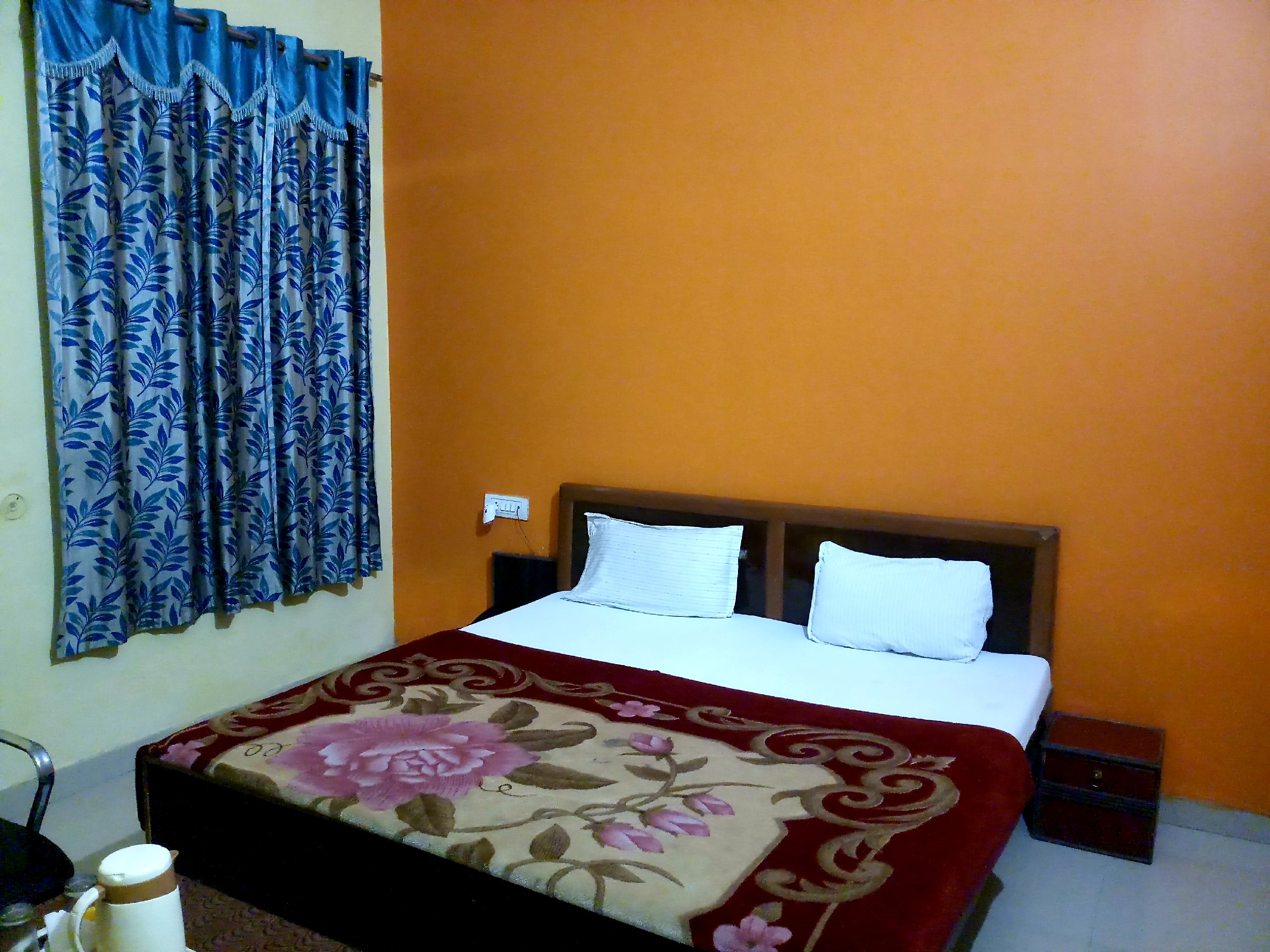 Hotel Hindustan Kannauj - Tap to explore photos