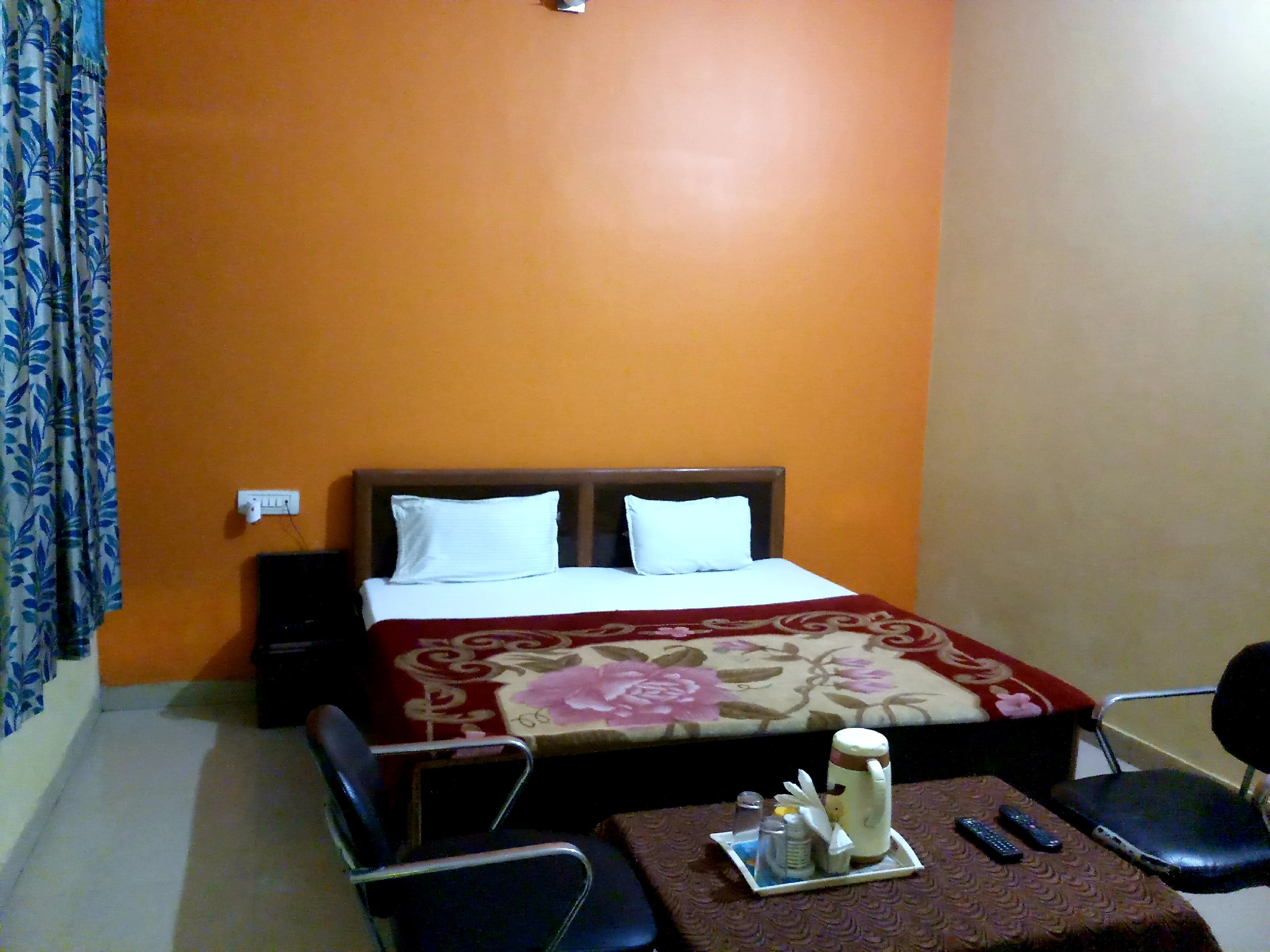 Hotel Hindustan Kannauj Room Type - Deluxe