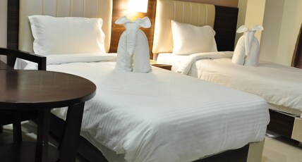 Royal Inn Room Type - Executive Twin