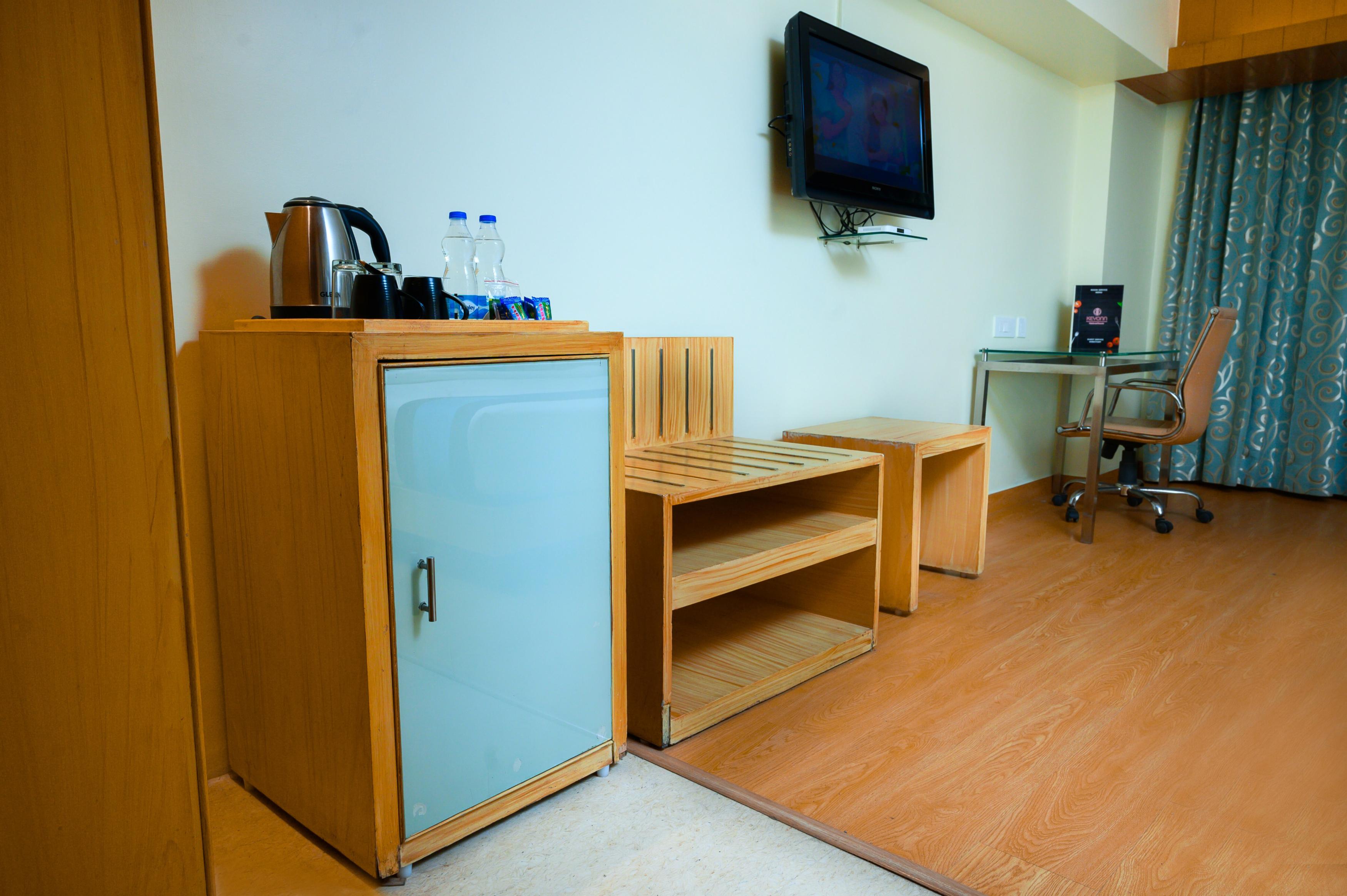 Keyon by Kumar - Tap to explore photos