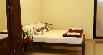 Skyrock Inn Room Type - Deluxe Twin Room