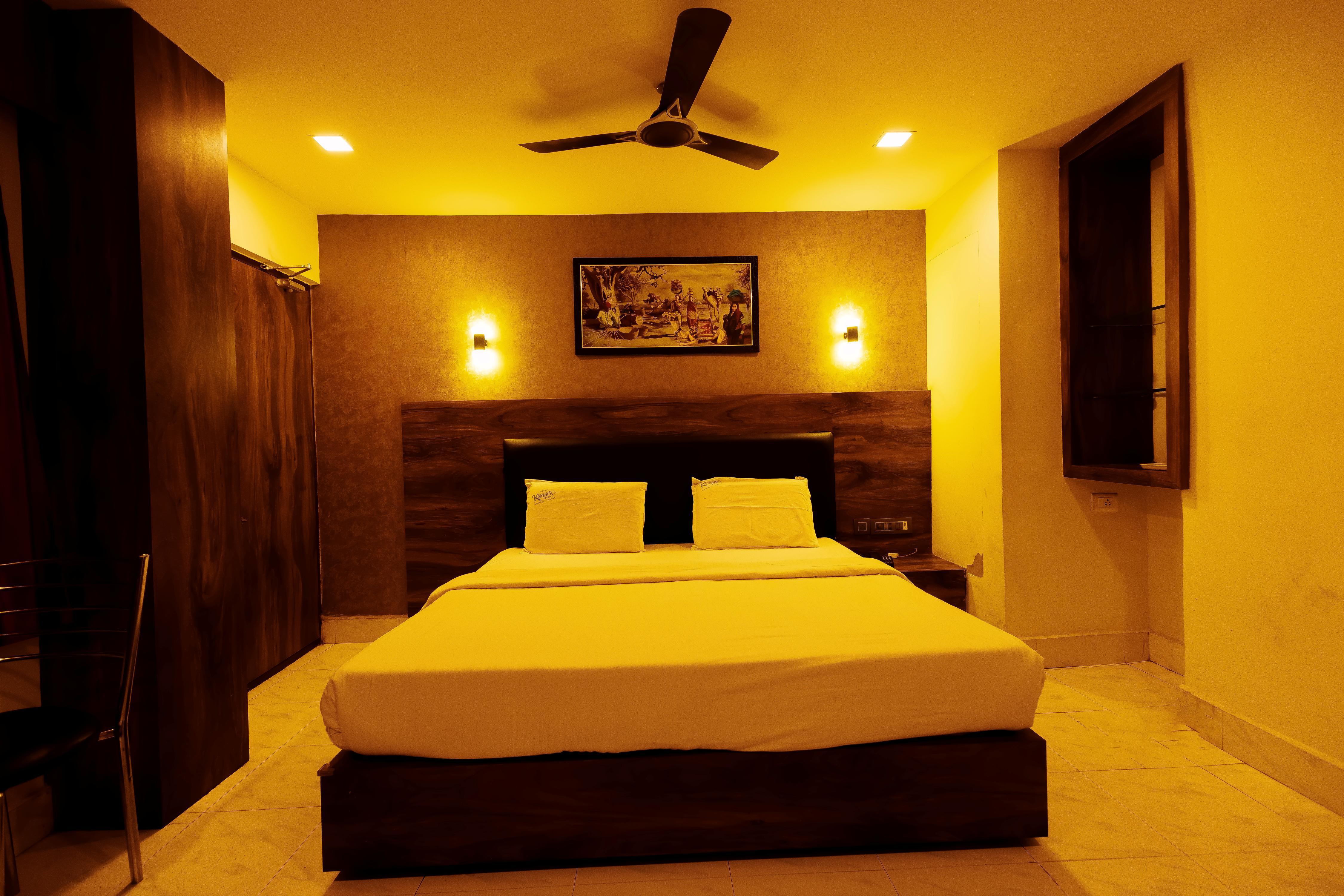 Hotel Konark Inn - Tap to explore photos