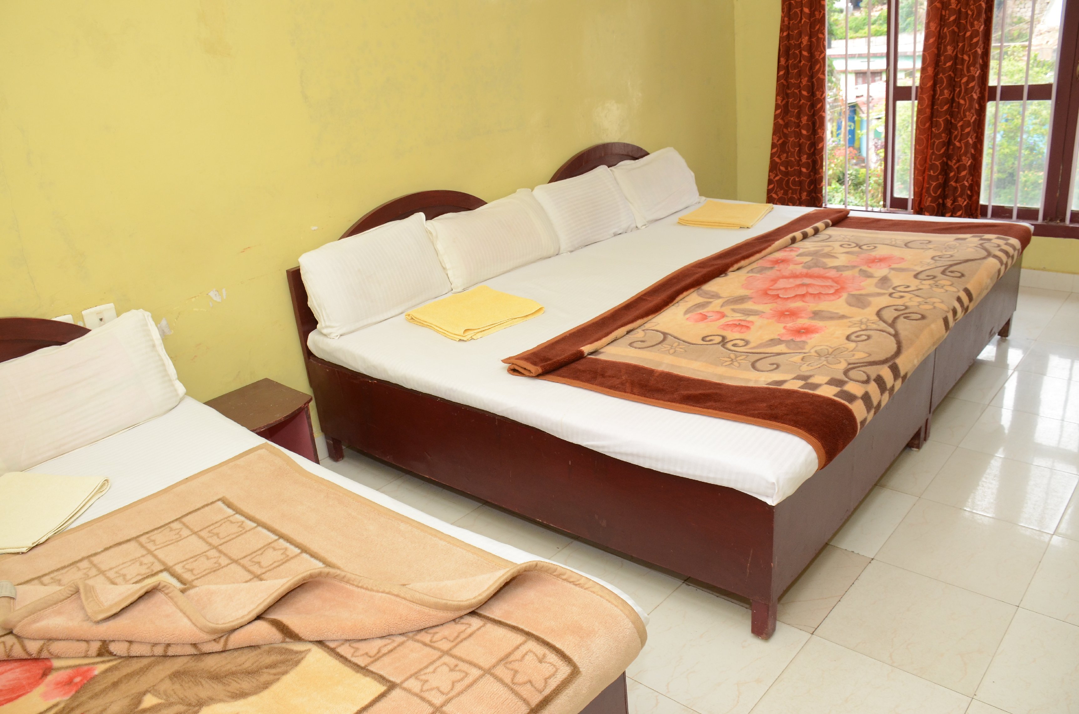 Queen Of Munnar | Rooms in a Homestay - Tap to explore photos