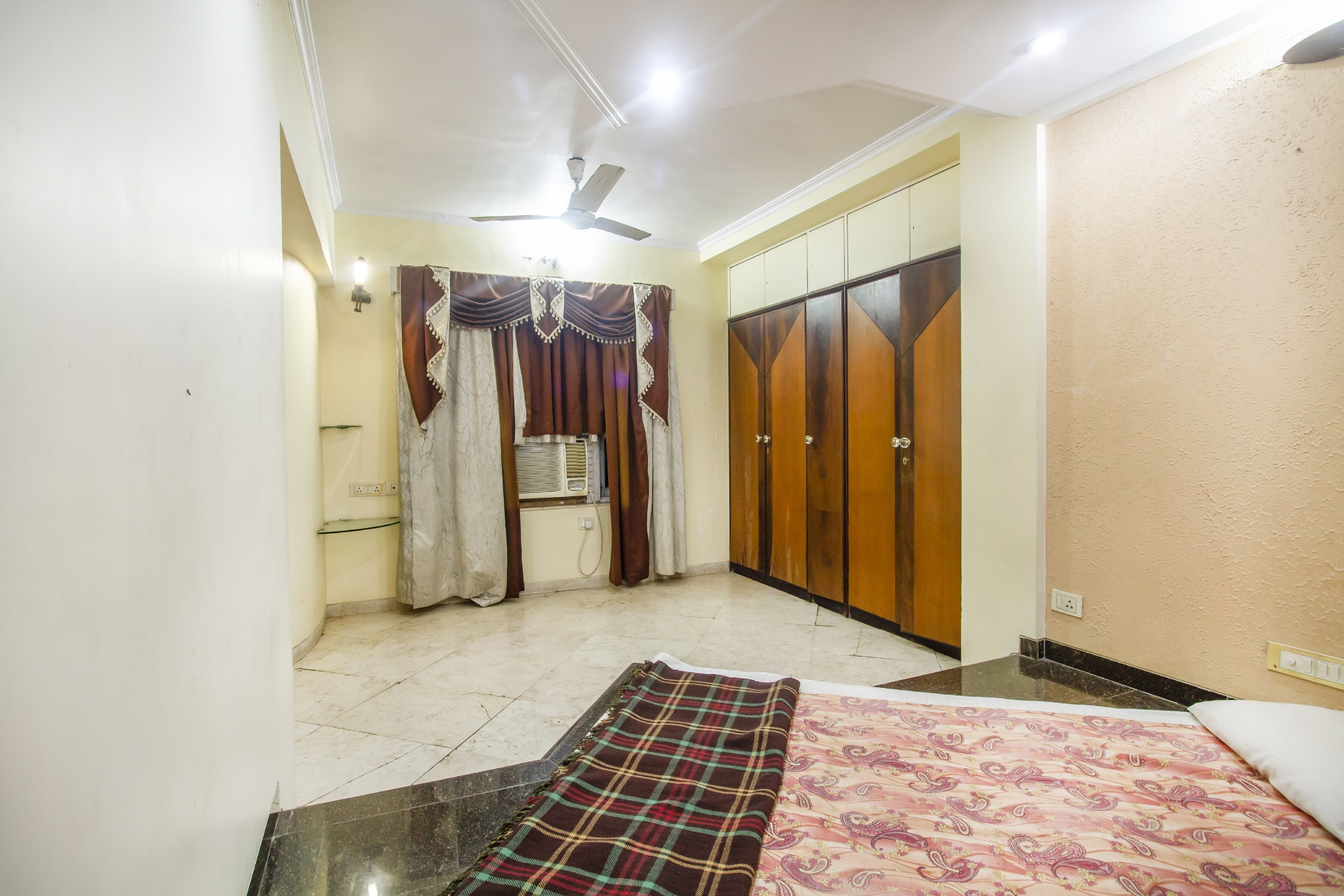 Bhau Niwas 2 Villa | Rooms & Caretaker - Tap to explore photos