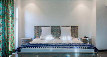 Hotel Mewari Villa Room Type - Lake View Villa Suite Hotel Mewari Villa Room Type - Lake View Villa Suite