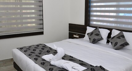 Suroor Tourist Home  Room Type - Deluxe Non AC