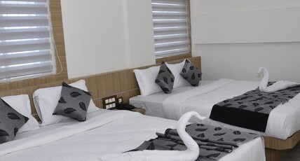 Suroor Tourist Home  Room Type - Family Room Non AC