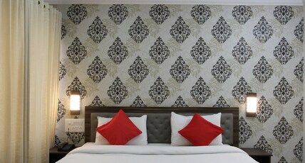 HOTEL RICH FORT Room Type - Deluxe Double AC