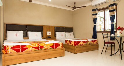HOTEL TEMPLE GATE Room Type - AC Four bed room