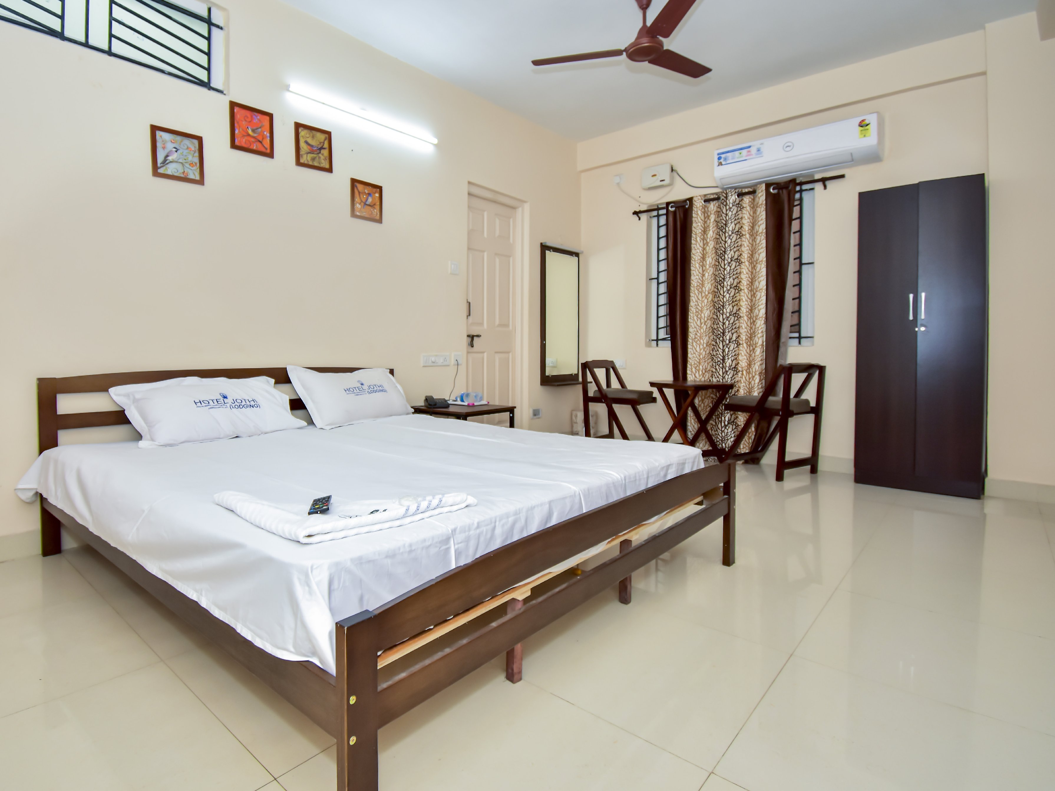 HOTEL JOTHI - Tap to explore photos