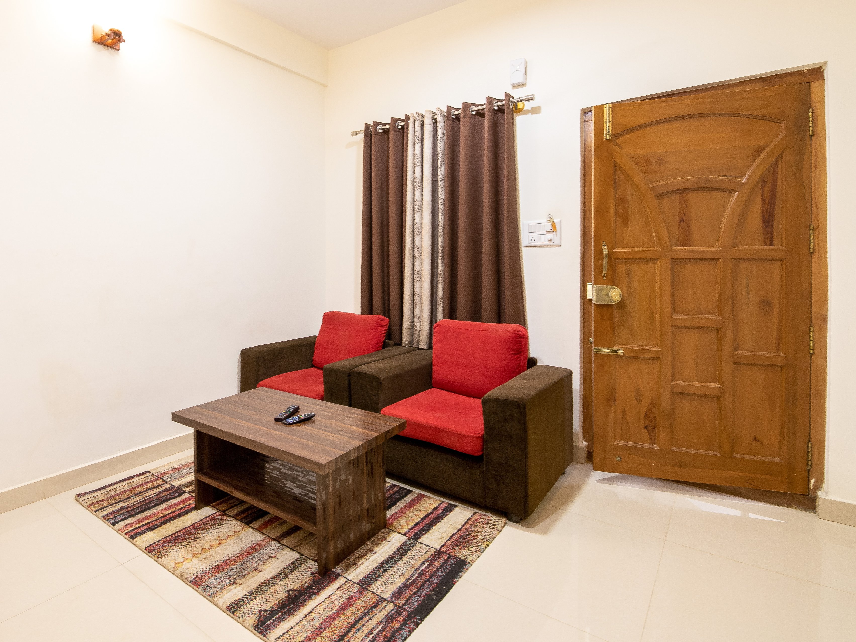 Omicron Hotel Entire 1 BHK Studio Room Manyata Tech Park - Tap to explore photos