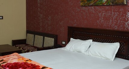 HOTEL JHANKAR  Room Type - Deluxe Room