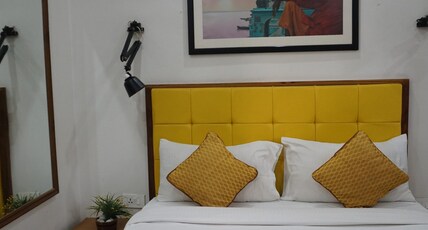 Stay Banaras | A Boutique Stay Room Type - Premium Room With Bath Tub