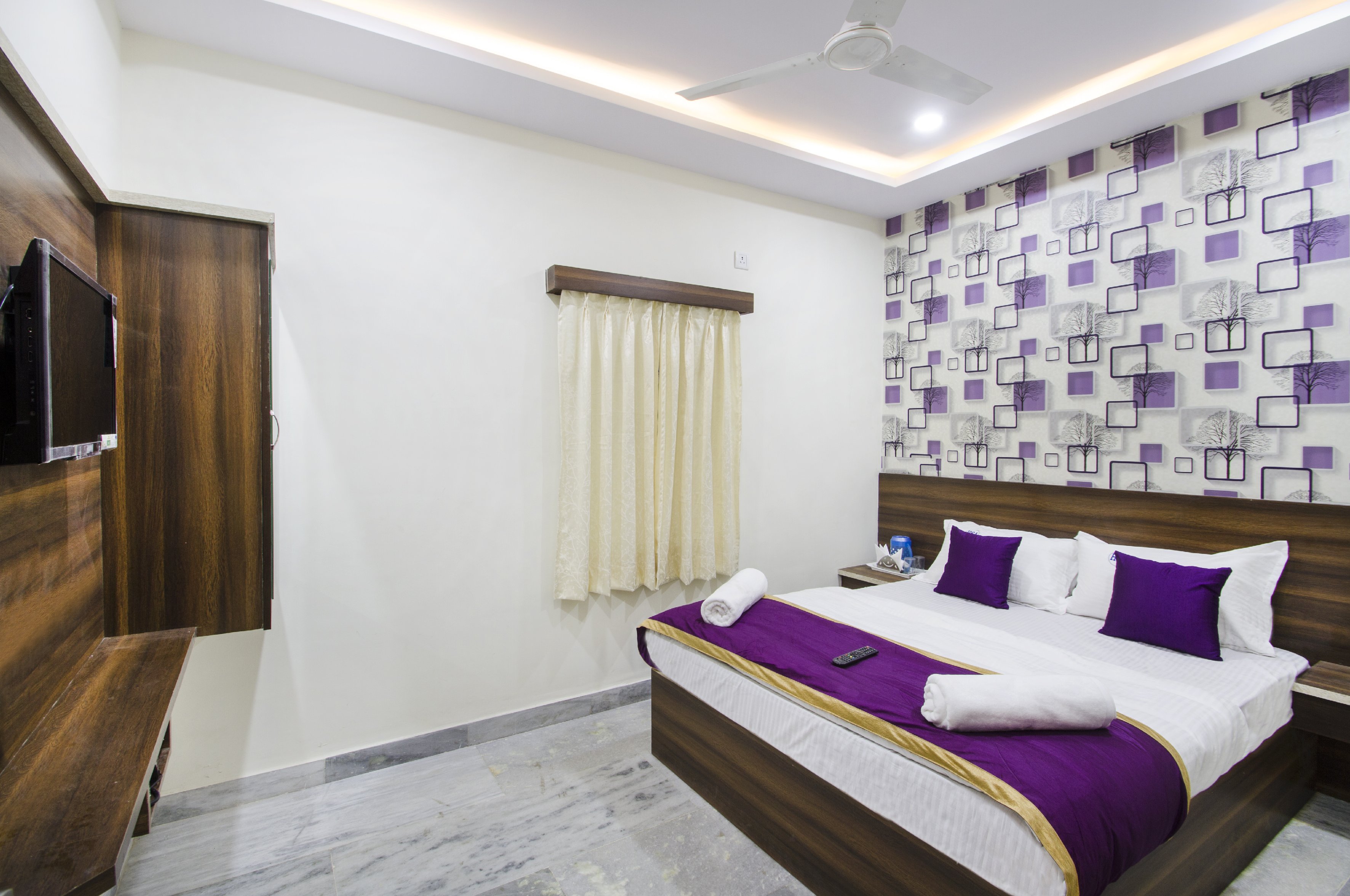 Hotel Grand ashirwad - Tap to explore photos