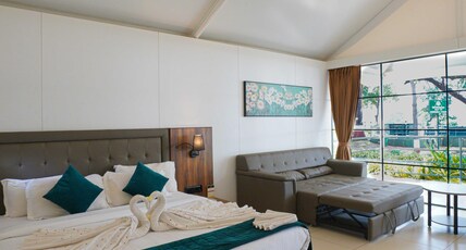 WHITE FEATHER RESORT-KAUNCHA Room Type - DELUXE TENT