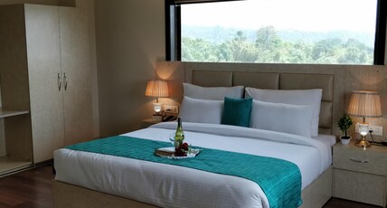 D Polo Club and Spa Resort Dharamshala Room Type - Club Class