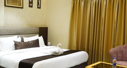 Hotel Pinaki Inn Room Type - EXECUTIVE DELUXE ROOM