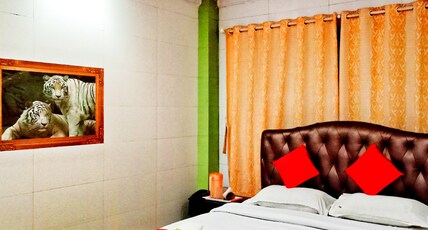 Hotel President Room Type - Super Deluxe Non AC Room