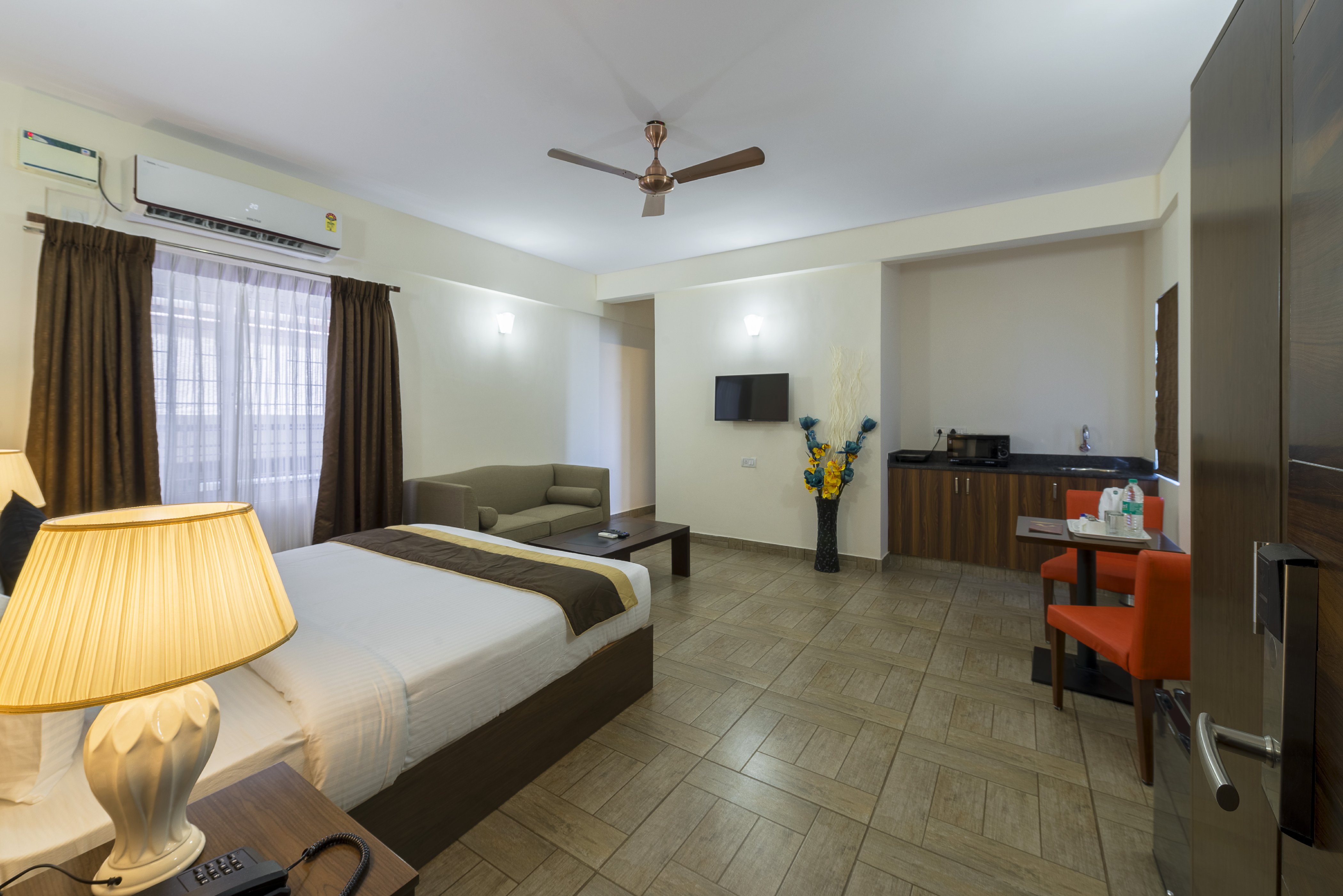 Daffodil Delight at Manyata Tech Park Room Type - Superior Deluxe Double or Twin Room