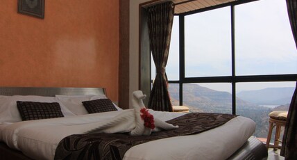 Mount View Executive, The Valley Resort Room Type - Non Ac VALLEY FACING EXECUTIVE SUITE