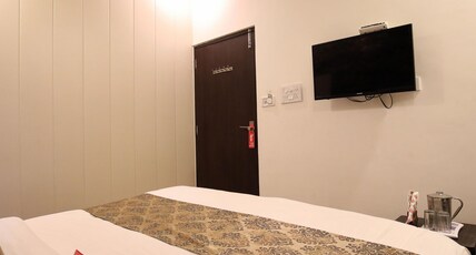 Townhouse Hussainpara Square Formerly Rich Inn Room Type - Classic