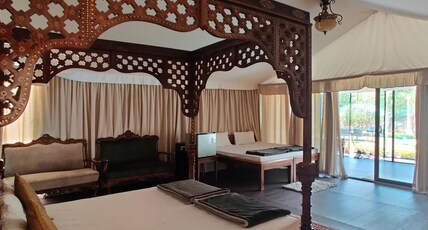 Kunkhet Valley Resort-A River Access Property Room Type - Grand Tent