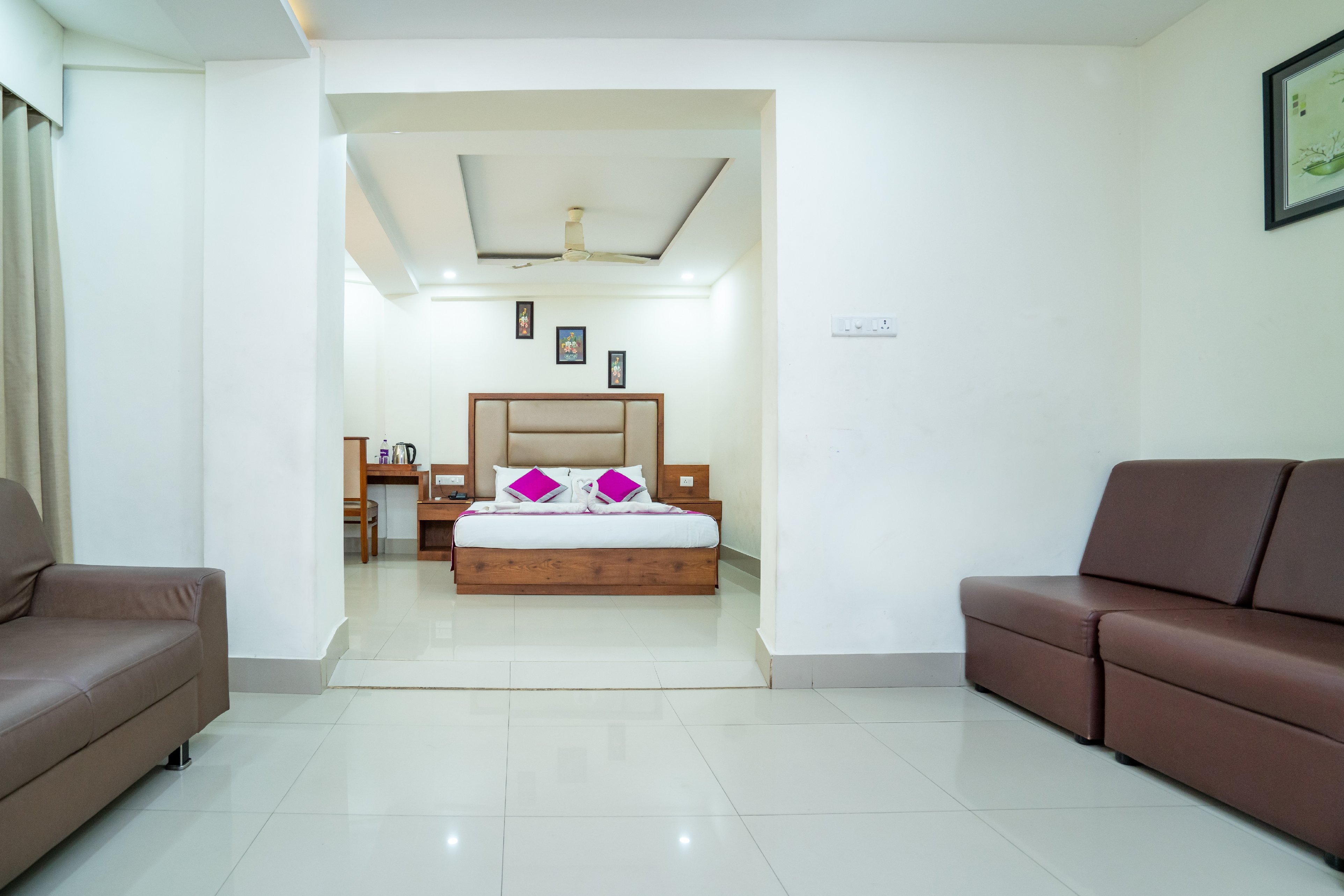 Nexstay Crystal Residency Room Type - Premium  Suite