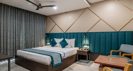 Hotel Highway King (Shahpura) Room Type - King Deluxe Room
