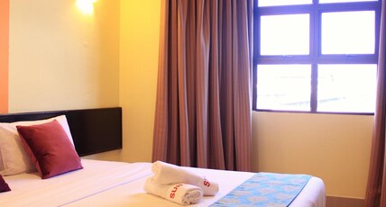 Sun Inns Hotel Sitiawan Room Type - Deluxe Window