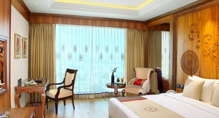 Seven Seas Hotel Room Type - Royal Room