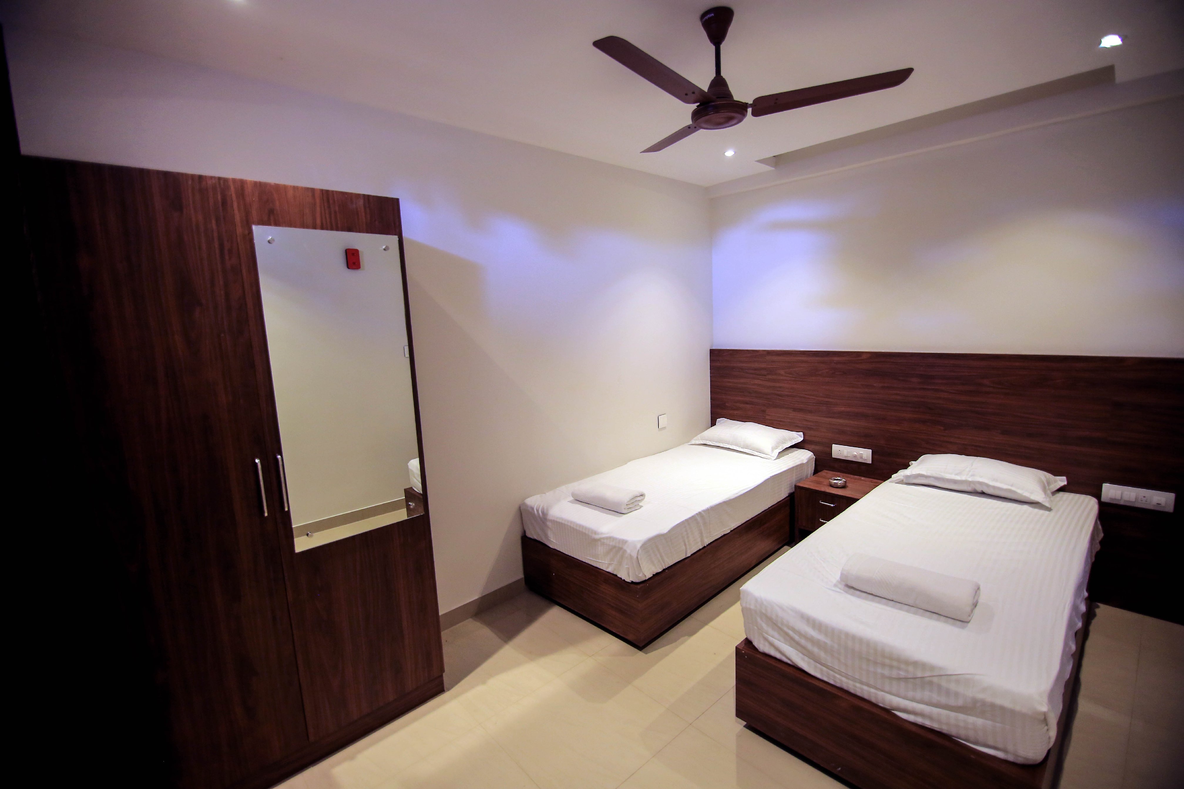 Hotel Malabar Grand & Malabar Restaurant Room Type - Double Room AC