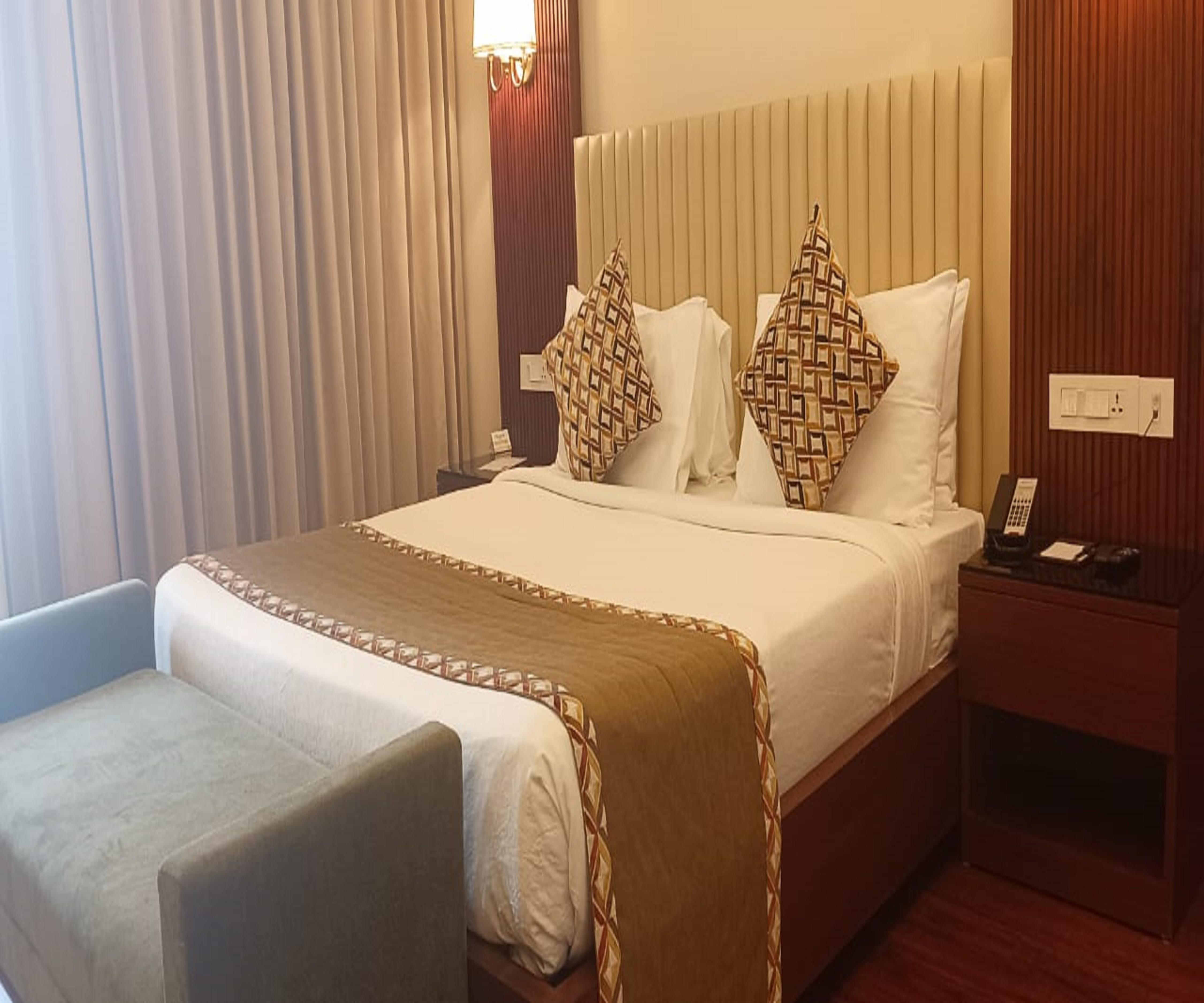 Hotel Home In By Amrik Sukhdev - Tap to explore photos