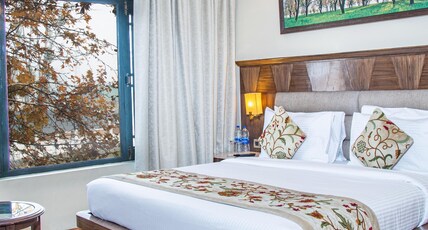 Lemon Tree Hotel Srinagar Room Type - Superior Room
