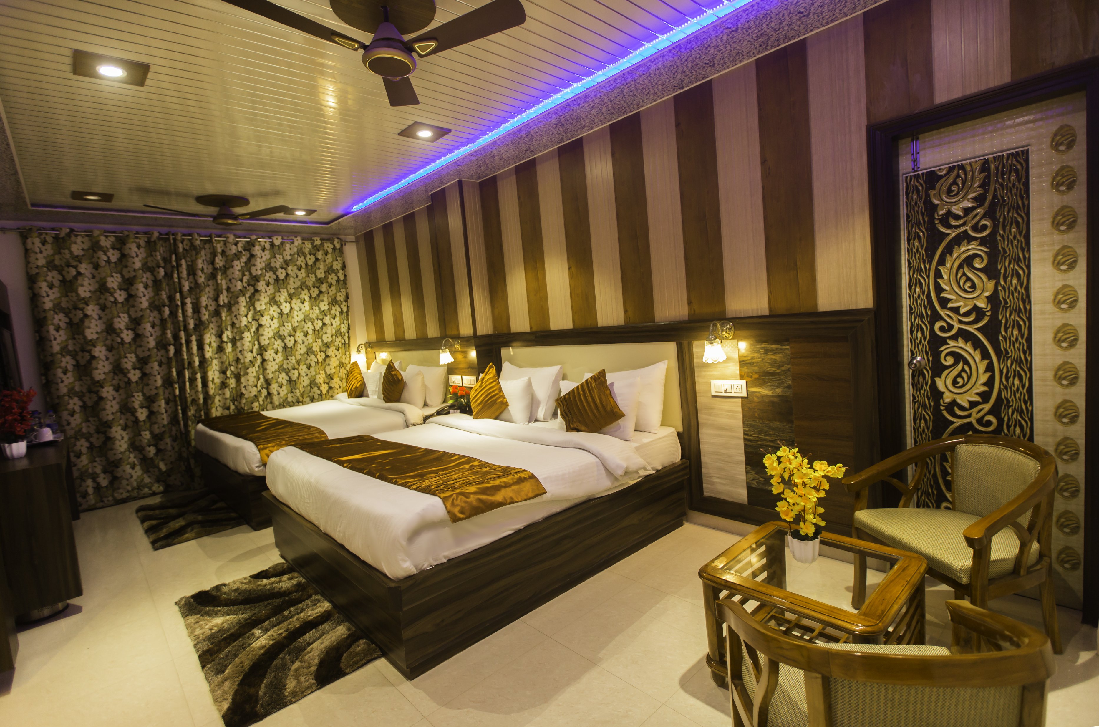 Hotel Kings Regency Room Type - Kings Family Suite