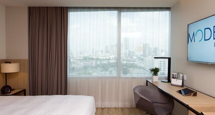 Modena by Fraser Bangkok Room Type - Deluxe King